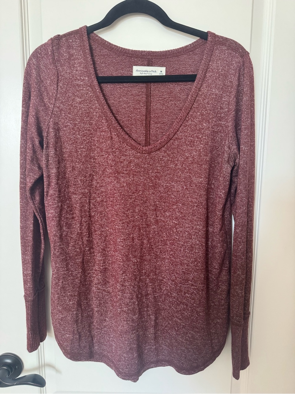 Abercrombie & Fitch Marled Burgundy V-Neck Long Sleeve Tee